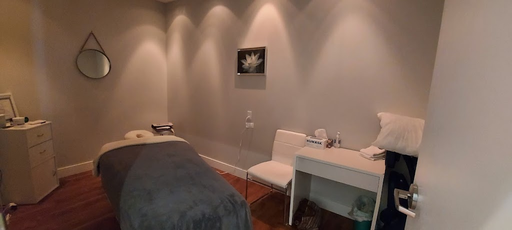 Massothérapie Émélie Gareau-Caron | 4747 Bd Dagenais O, Laval, QC H7R 1L7, Canada | Phone: (514) 632-4060