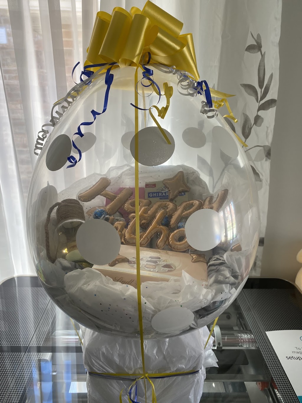 L&P’s Balloon Treasures & Engraving | 622 Pigeon Lake Rd, Lindsay, ON K9V 4R3, Canada | Phone: (905) 431-0624