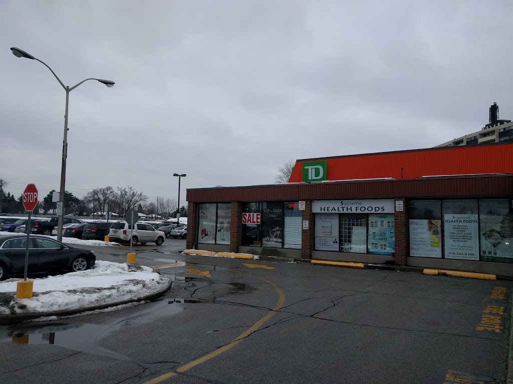 Richview Square | 250 Wincott Dr, Etobicoke, ON M9R 2R5, Canada | Phone: (416) 255-8800