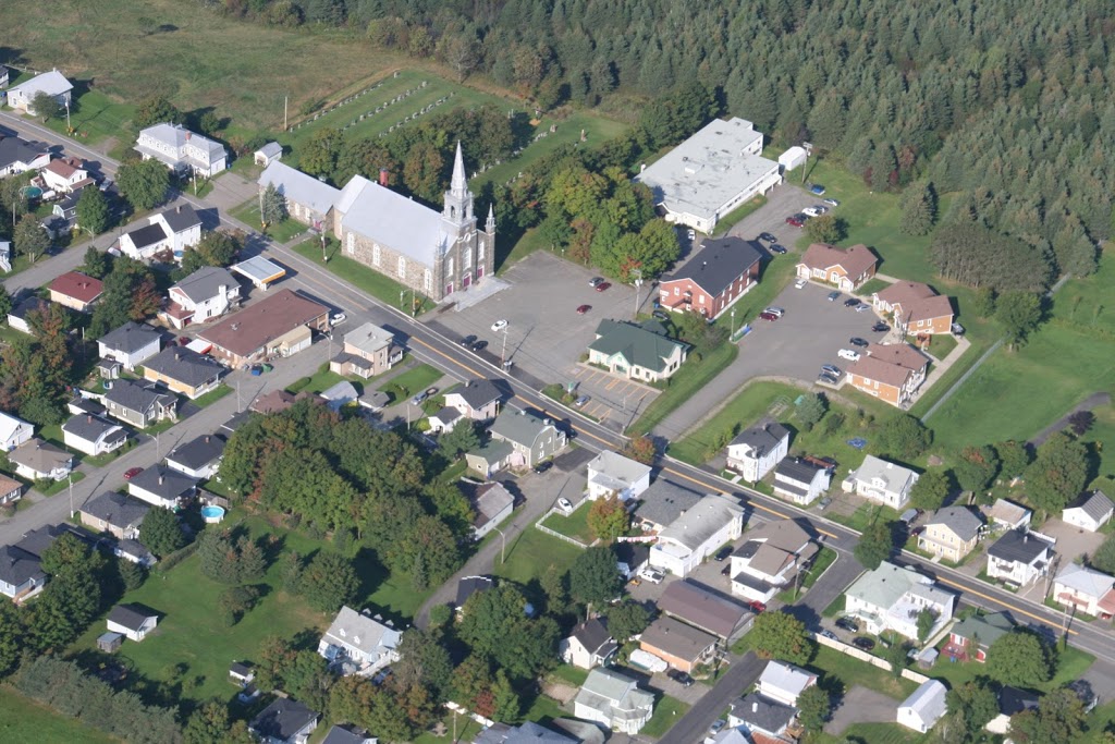 Le Foyer De ST-Sylvestre Inc | Saint-Sylvestre, QC G0S 3C0, Canada | Phone: (418) 596-2010