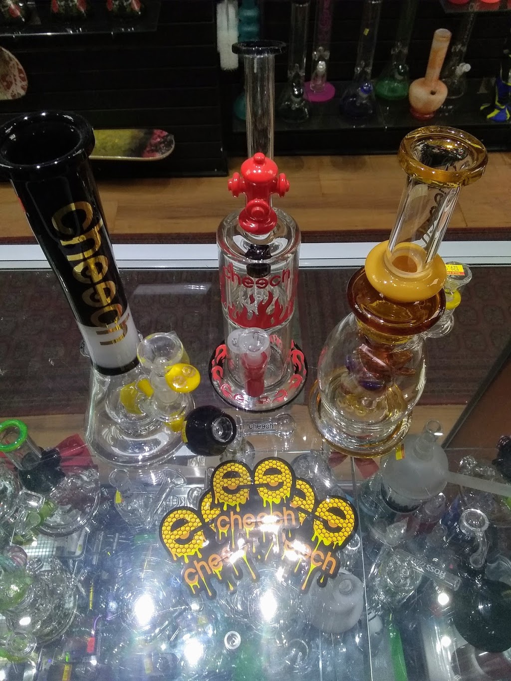 420 ZONE Inc | 499 Bloor St W, Toronto, ON M5S 2M7, Canada | Phone: (416) 792-7774