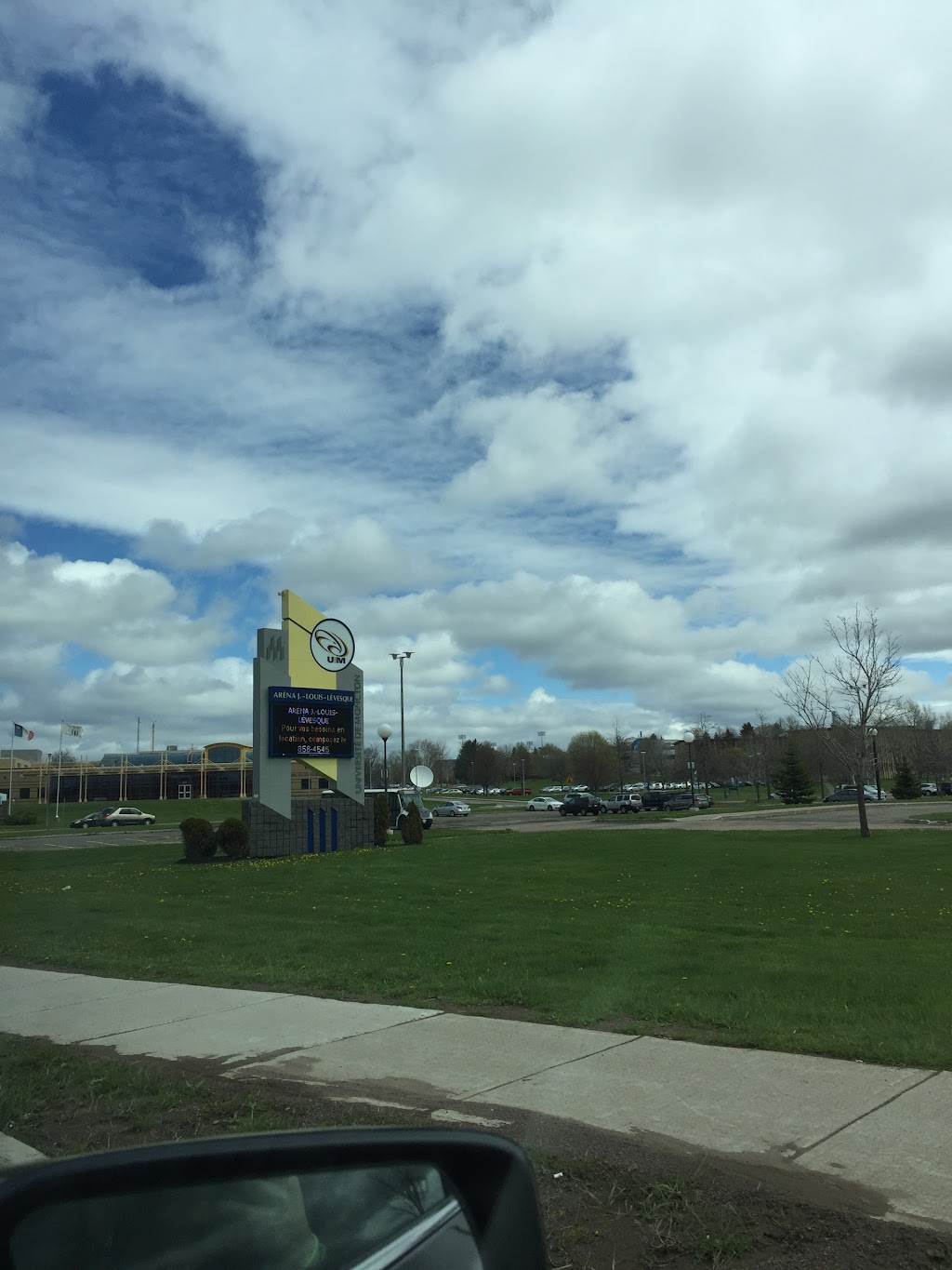 Université de Moncton | 18 Antonine-Maillet Ave, Moncton, NB E1A 3E9, Canada | Phone: (506) 858-4000