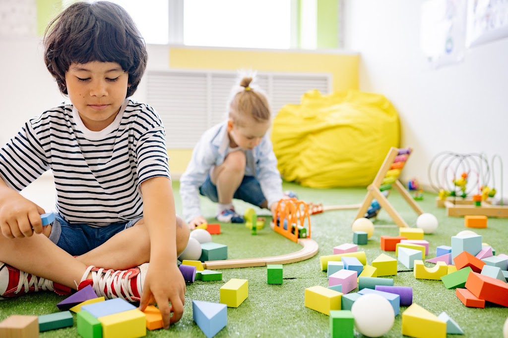 Dreamland Daycare and Out-of-School Care | 85 Neil Ross Rd, St. Albert, AB T8N 7W1, Canada | Phone: (780) 823-1212