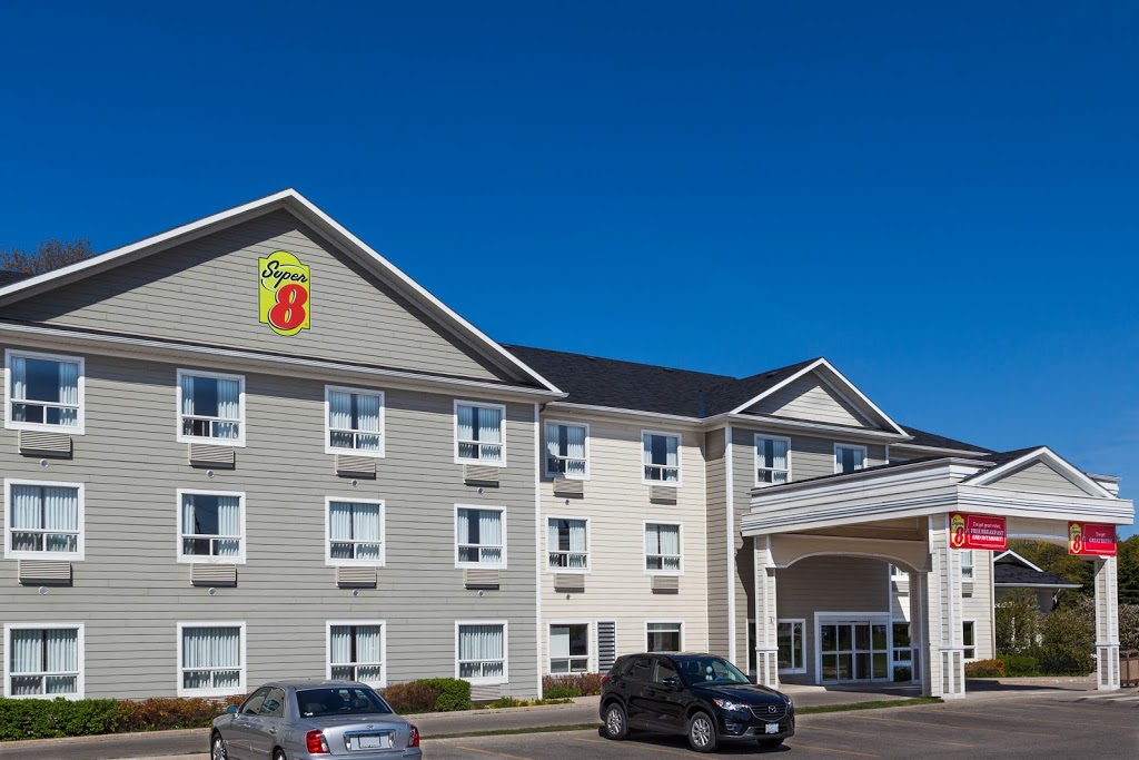Super 8 by Wyndham Midland | 1144 Hugel Ave, Midland, ON L4R 0B1, Canada | Phone: (705) 526-8288