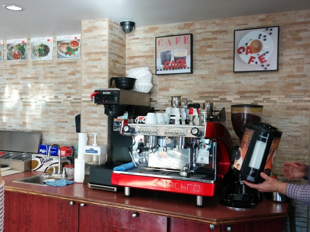 Café Moccaccino | 4945 Rue Notre-Dame Ouest, Montreal, QC H4C 1S9, Canada | Phone: (514) 989-8111