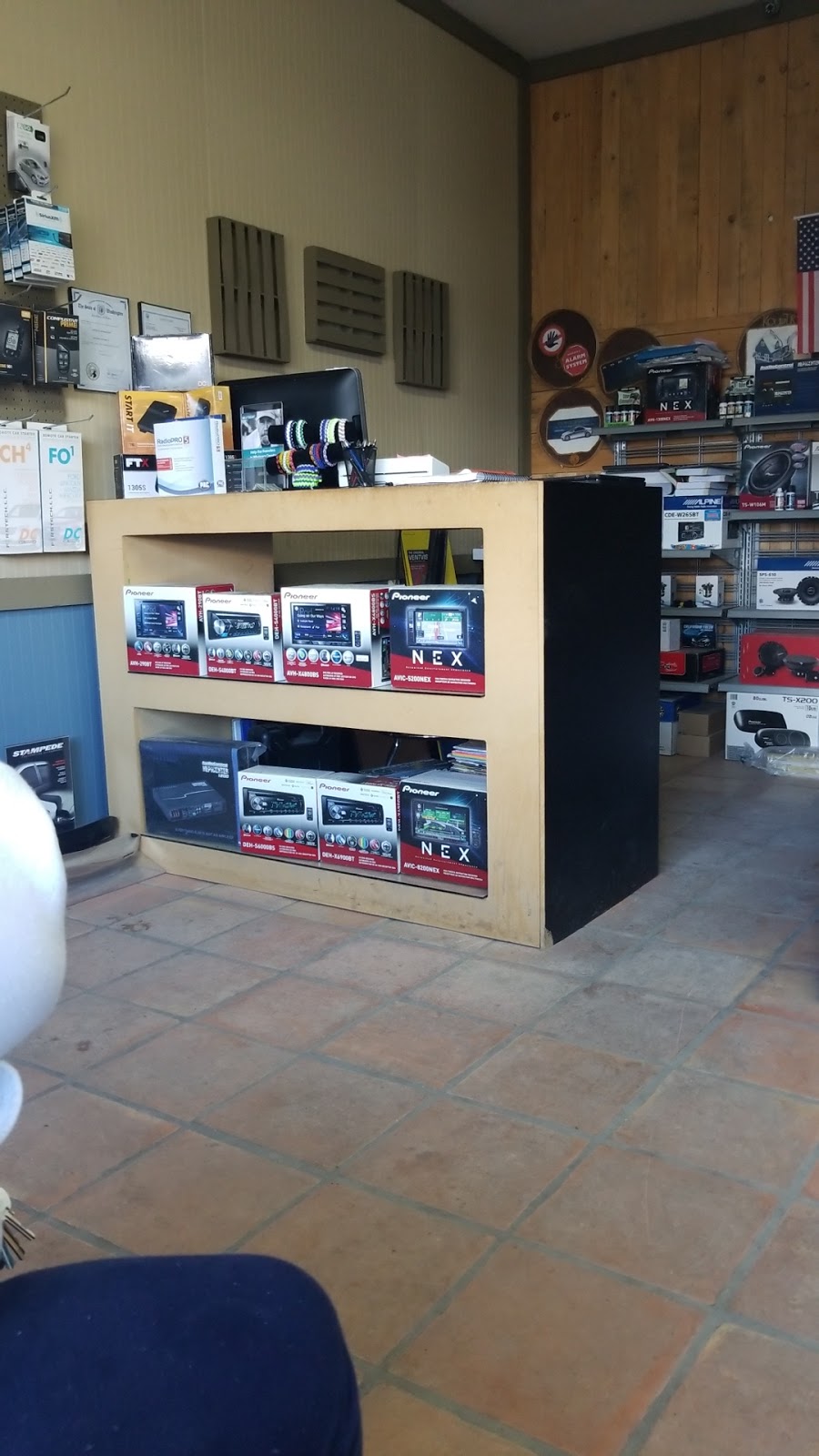 KOUNTRY CUSTOMZ LLC | 5930 Guide Meridian, Bellingham, WA 98226, USA | Phone: (360) 398-1129