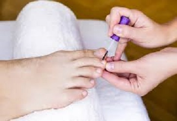 Helene Metras pedicure-manucure | 69 Chemin du Lac Mallonne, Notre-Dame-de-Pontmain, QC J0W 1S0, Canada | Phone: (819) 303-2325