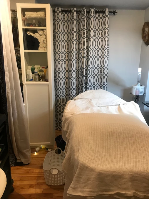 Lakeview Spa | 1456 Valley Dr, Oshawa, ON L1J 7Z3, Canada | Phone: (647) 284-3708