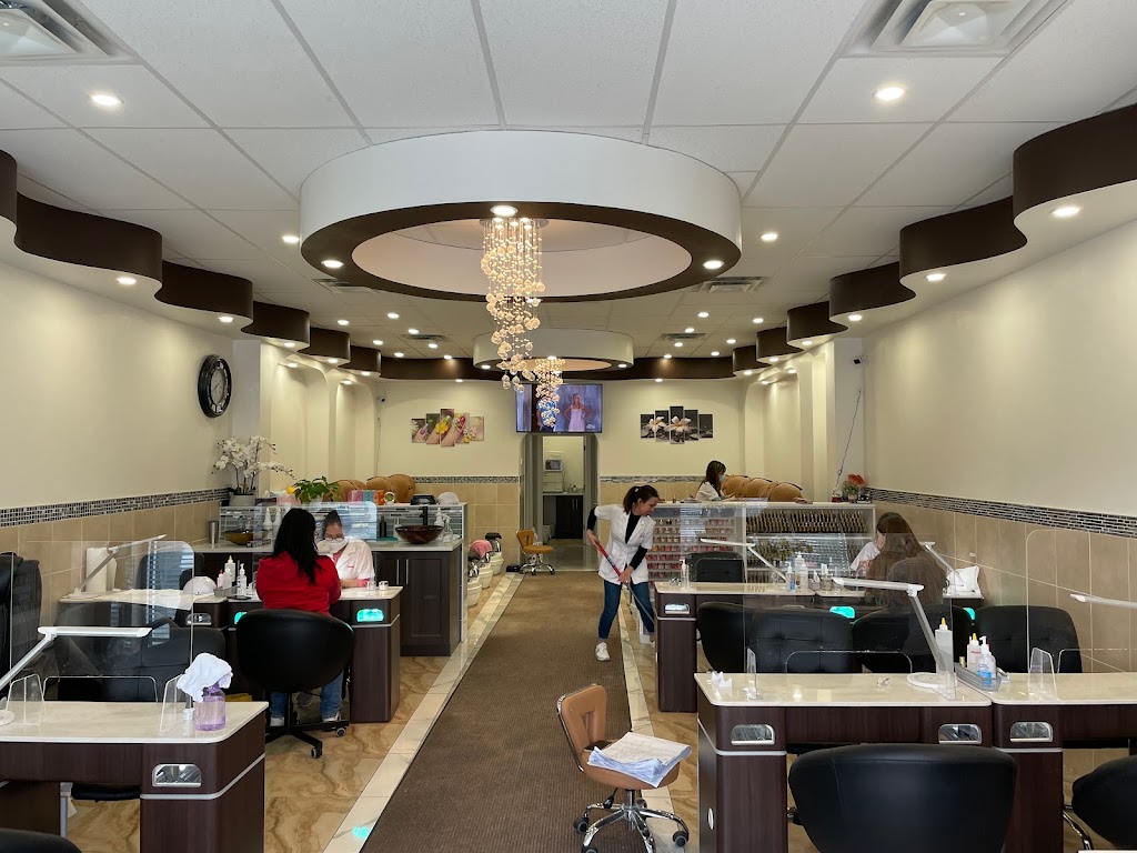 Sweetie Nails & Spa 47 Legacy View SE 3140, Calgary, AB T2X 2C3, Canada