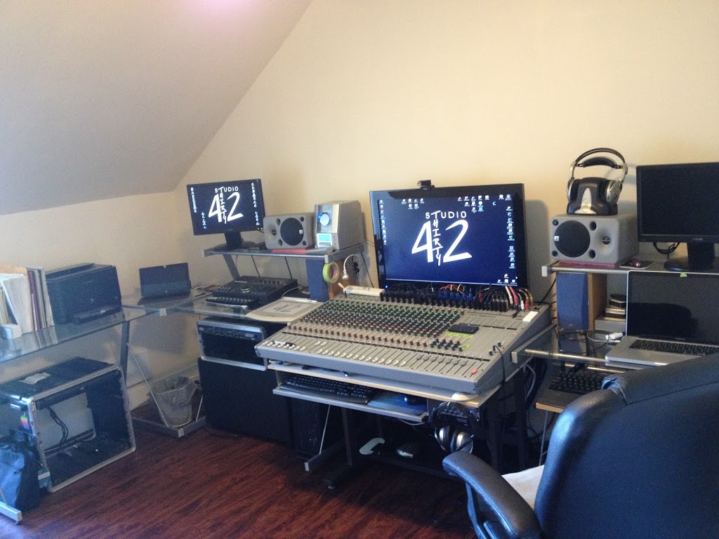 Studio 4Thirty2 | 1320 Westover Rd, Millgrove, ON L0R 1V0, Canada | Phone: (416) 855-0918