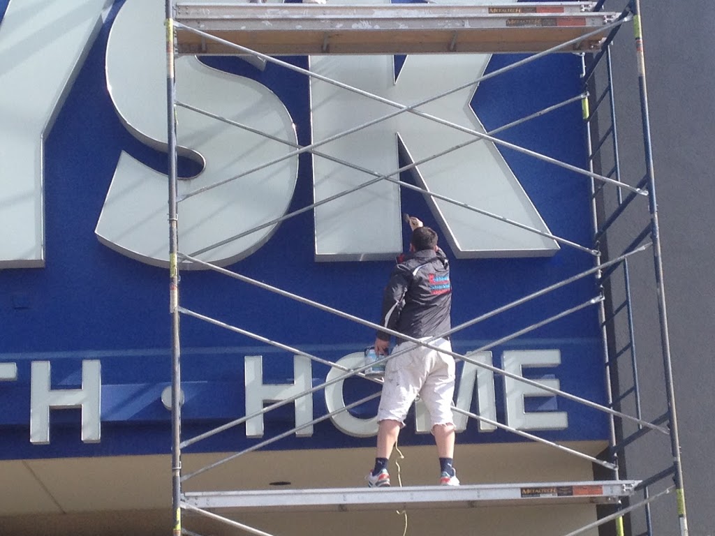 Repaint Professionals Ltd | 455 Ormsby Rd W Northwest, Edmonton, AB T5T 6B1, Canada | Phone: (780) 444-1733