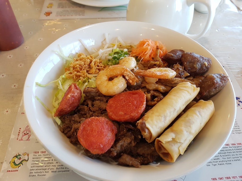 Wok This Way Restaurant | 4028 50 St NW, Edmonton, AB T6L 5N3, Canada | Phone: (780) 577-0039