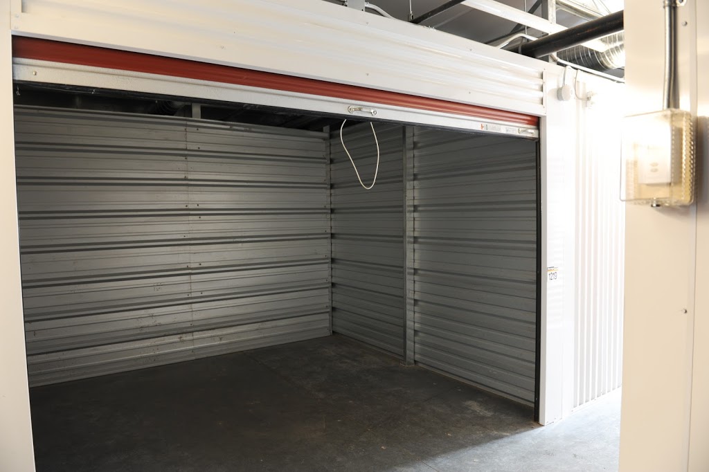StorageMart | 3010 11th St W, Saskatoon, SK S7M 1J6, Canada | Phone: (306) 384-2424
