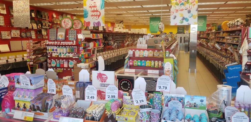 Bulk Barn | 40 Quarry Street East #20, Cochrane, AB T4C 0W6, Canada | Phone: (403) 851-3700