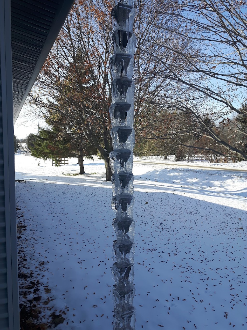 Rain Chains - City Home and Garden | 417009 10th Line, Clarksburg, ON N0H 1J0, Canada | Phone: (877) 977-2779
