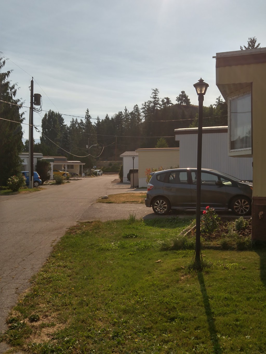 Summokan Mobile Home Park | 8712 Steuart St, Summerland, BC V0H 1Z6, Canada | Phone: (250) 494-5941