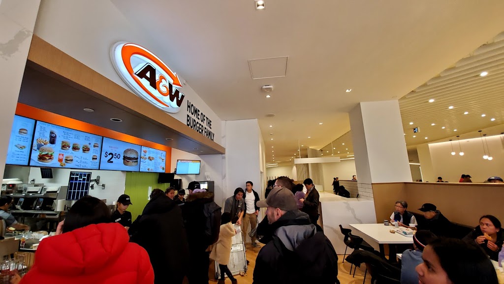 A&W Canada | 650 W 41st Ave, Vancouver, BC V5Z 2M9, Canada | Phone: (604) 266-3660