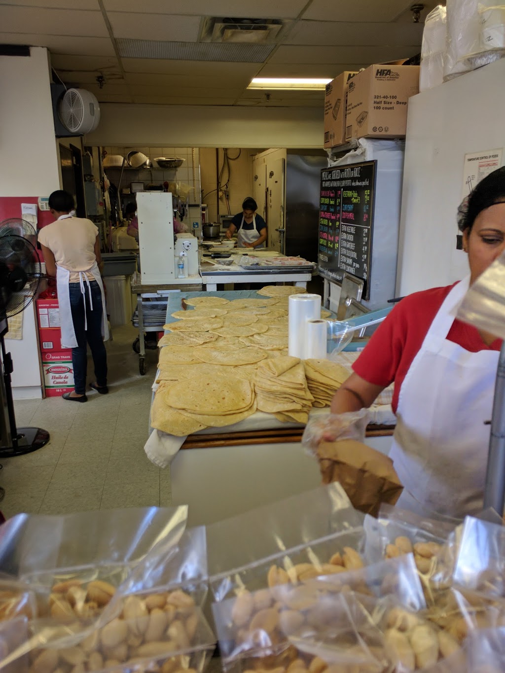 Monas Roti | 4810 Sheppard Ave E, Scarborough, ON M1S 4N6, Canada | Phone: (416) 412-1200