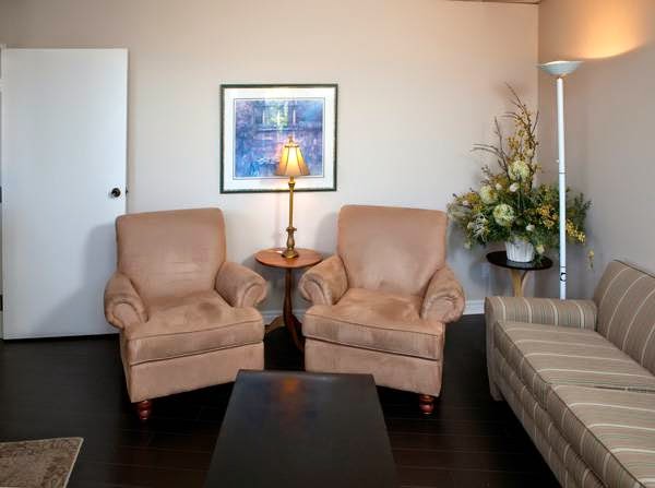 Erindale Village Dental | 3173 Erindale Station Rd, Mississauga, ON L5C 1Y5, Canada | Phone: (905) 270-4444