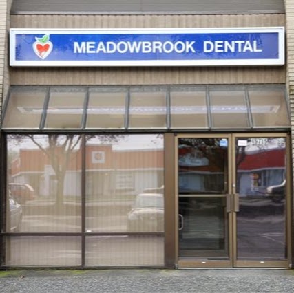 Meadowbrook Dental | 45715 Hocking Ave #514, Chilliwack, BC V2P 6Z6, Canada | Phone: (604) 792-2400