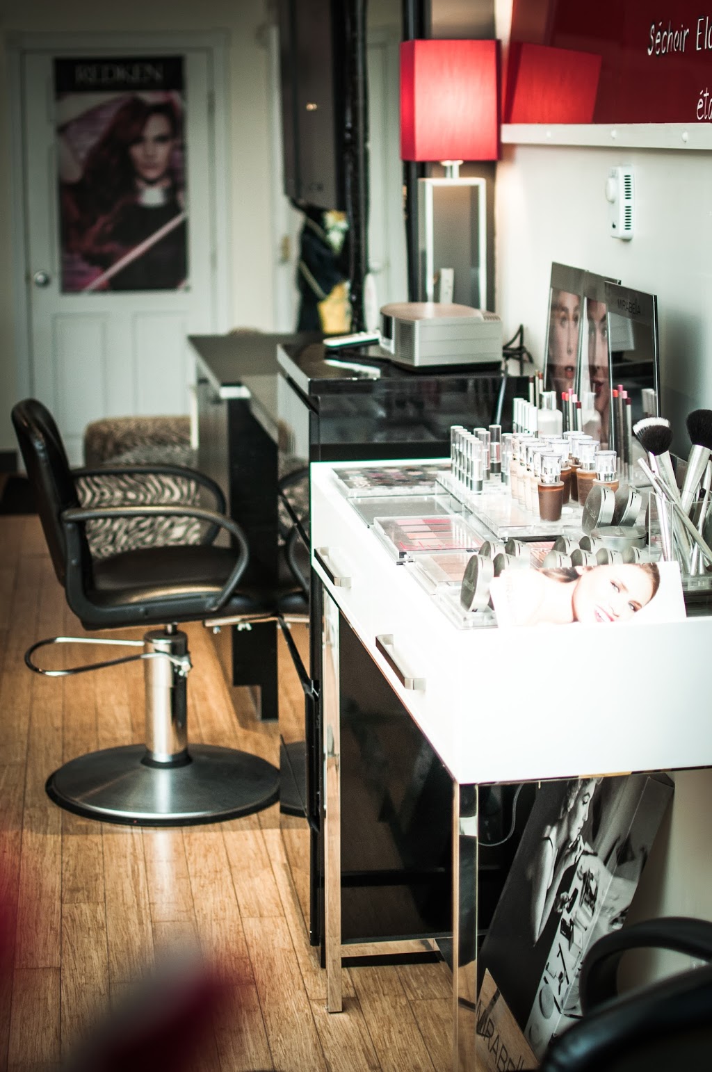 Stacaro Coiffure | 9 Rue Saint-Antoine, Gatineau, QC J8T 3L4, Canada | Phone: (819) 205-1991