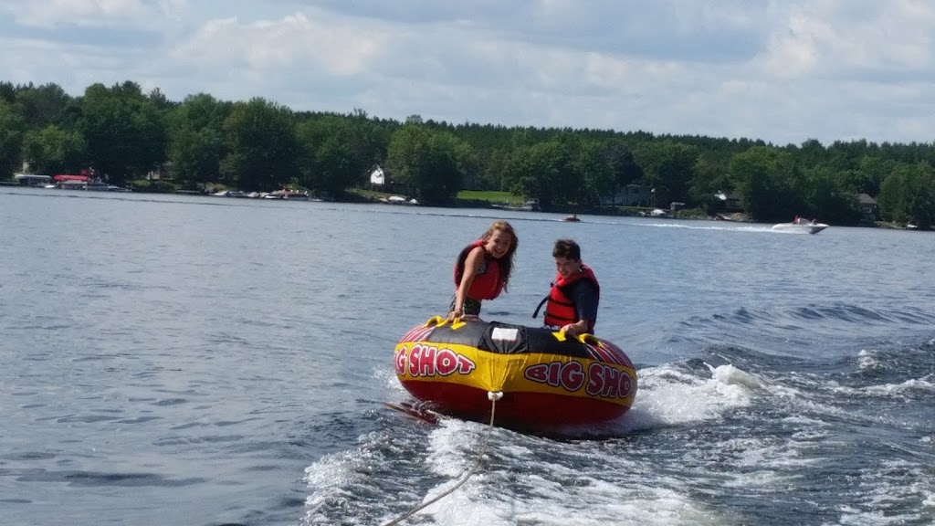 McCrearys Beach Resort | 155 McCrearys Beach, Perth, ON K7H 3C8, Canada | Phone: (877) 814-4141