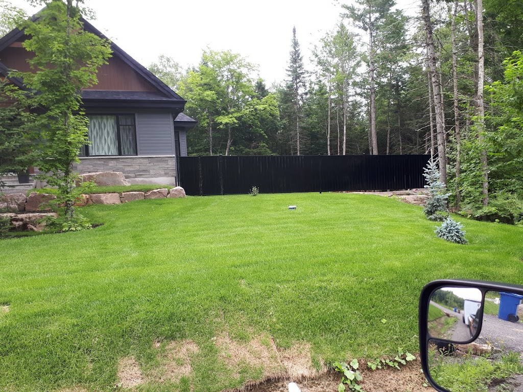 Clôture SoluNord | 128 Rue Larivière, Saint-Colomban, QC J5K 1E5, Canada | Phone: (514) 569-7729