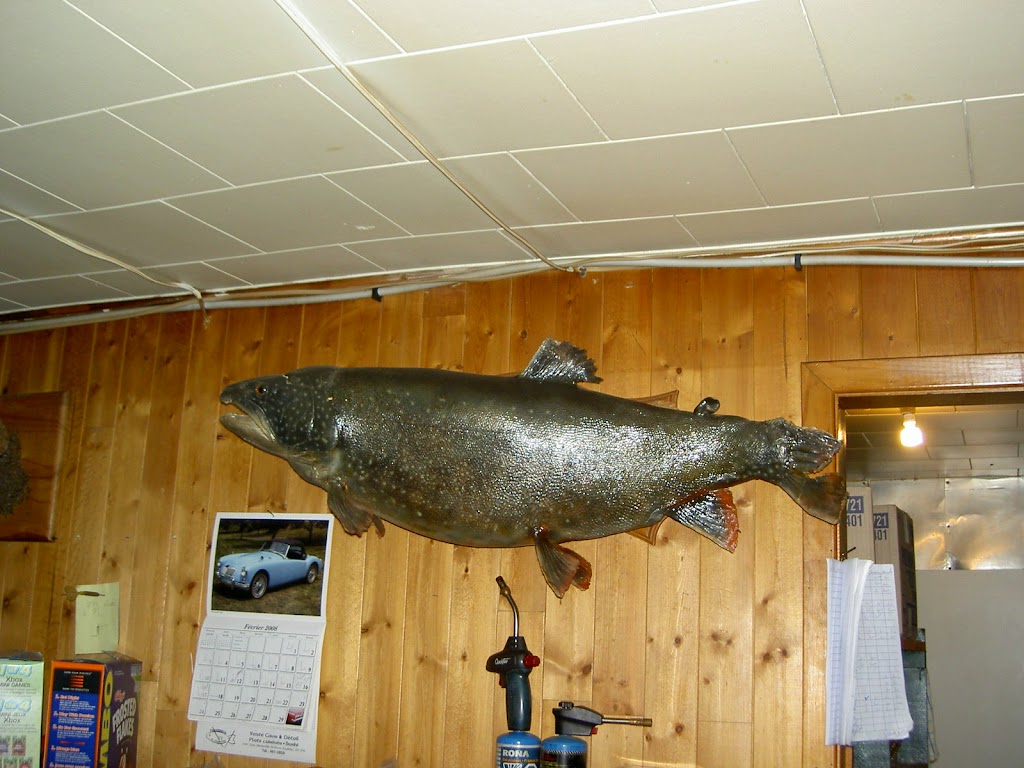 Pourvoirie Le LAC DU REPOS | Saint-Michel-des-Saints, QC J0K 3B0, Canada | Phone: (514) 600-0372