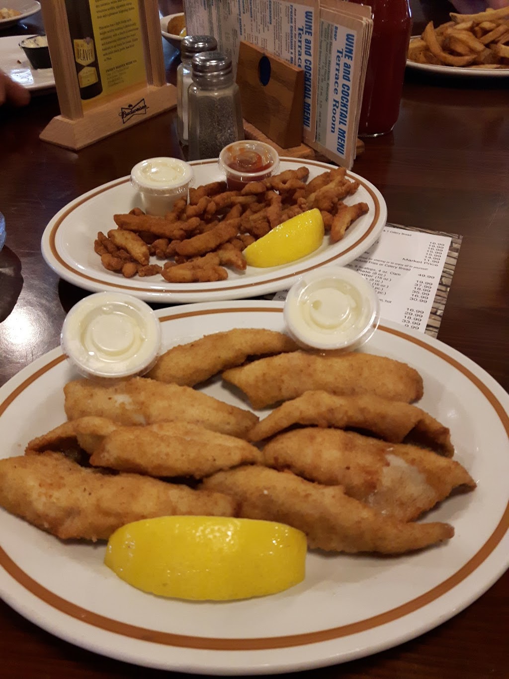 Terrace Room (Upstairs) | 19 Walker St, Port Dover, ON N0A 1N0, Canada | Phone: (519) 583-2161