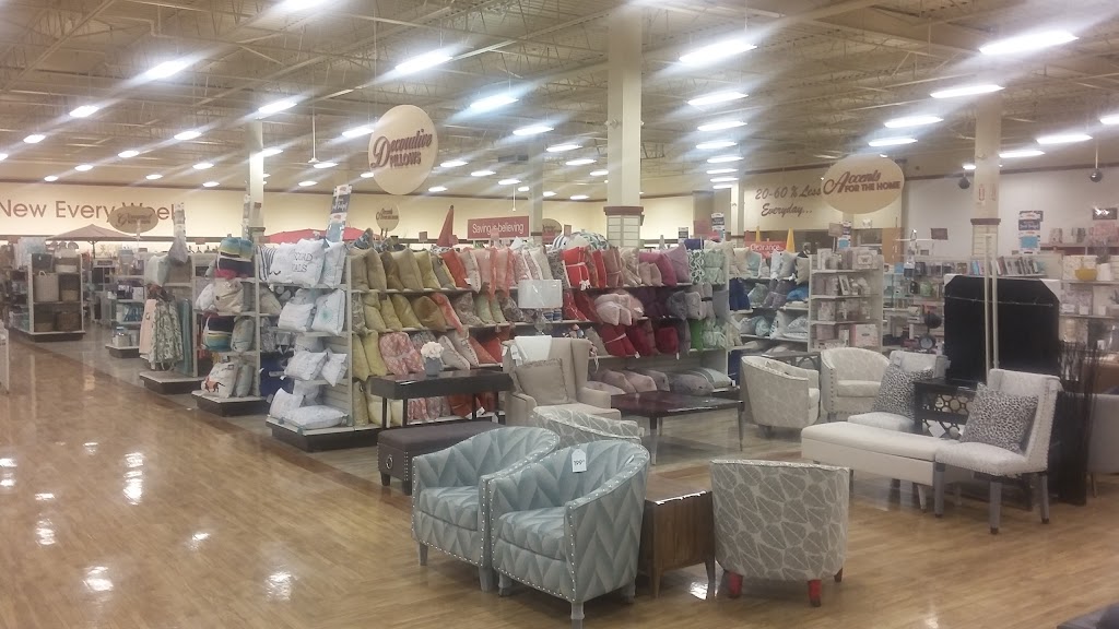 HomeSense | 4141 Dixie Road At, Burnhamthorpe Rd E, Mississauga, ON L4W 1V5, Canada | Phone: (905) 602-1742