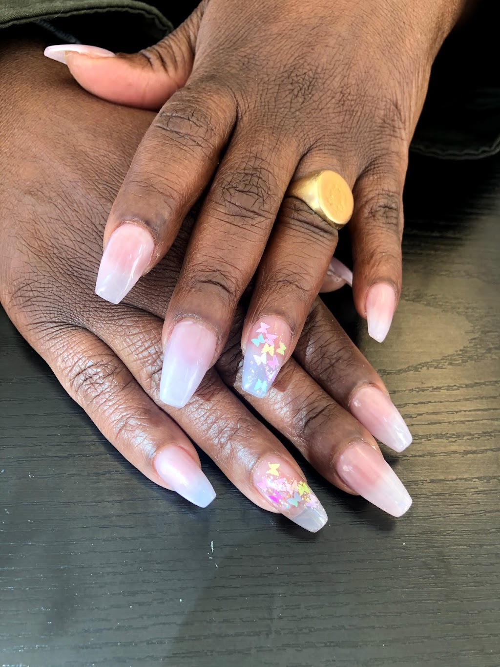 Wasaga nails | 133 33rd St N unit 4, Wasaga Beach, ON L9Z 2C2, Canada | Phone: (705) 422-1111