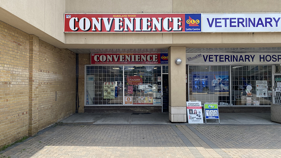 Bitcoin4U Bitcoin ATM | Markland Woods Convenience, 4335 Bloor St W, Etobicoke, ON M9C 2A5, Canada | Phone: (416) 622-2663