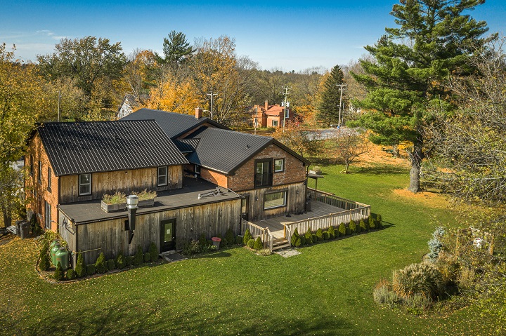Espace Old Mill | 7 Chem. Caleb Tree, Stanbridge East, QC J0J 2H0, Canada | Phone: (450) 248-2888