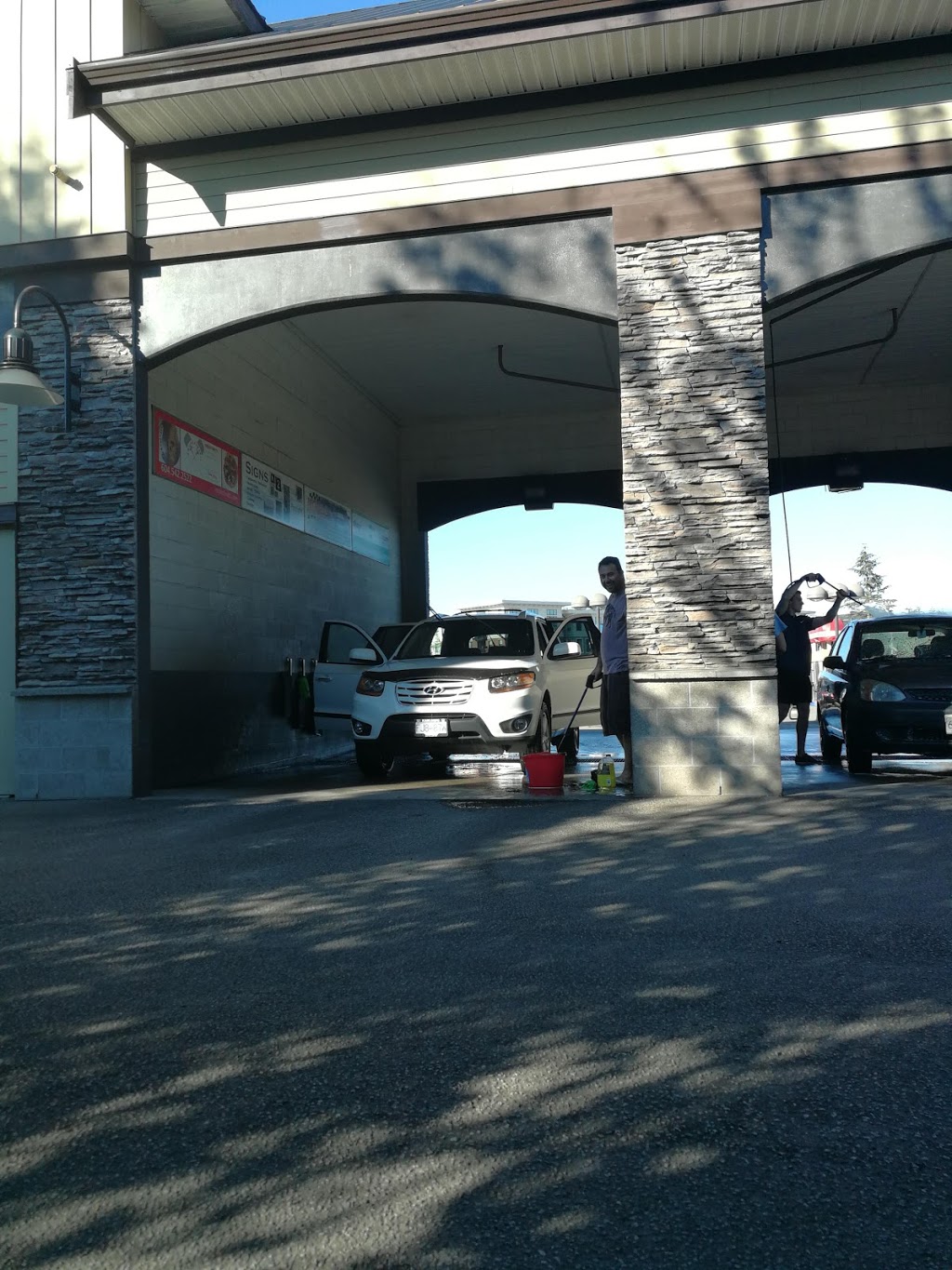 Suds City Carwash Ltd | 15110 32 Ave, Surrey, BC V3S 3M1, Canada | Phone: (778) 869-0679