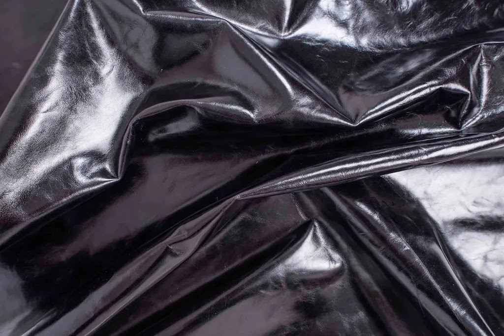 Wilfreds Leather Co. | 160 Carnegie St, Ingersoll, ON N5C 4A8, Canada | Phone: (519) 535-1111