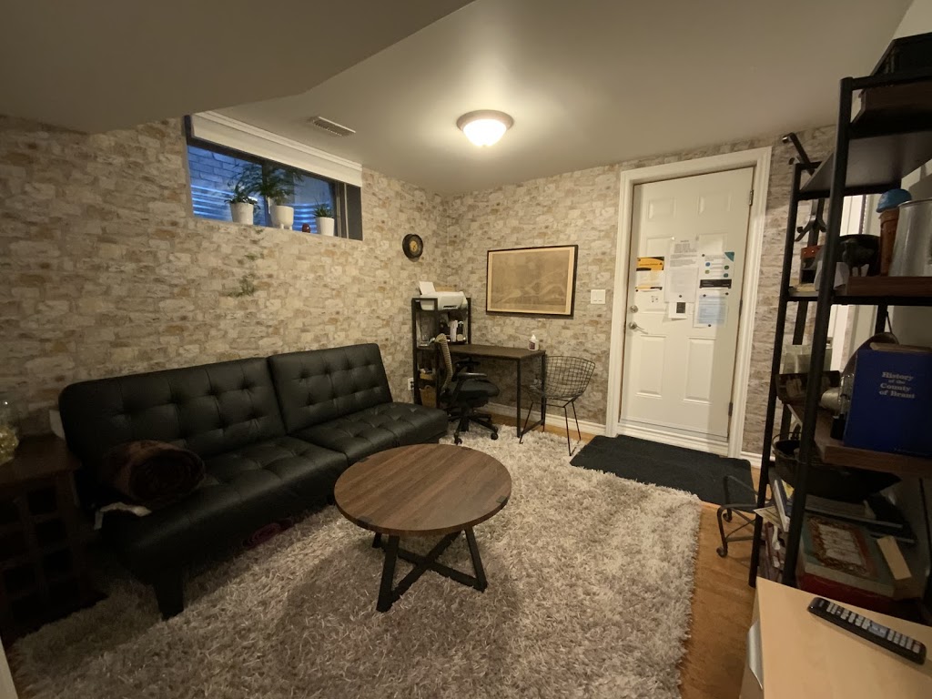 Lynn Skirrow RMT | 52 Wilkes St, Brantford, ON N3T 0H8, Canada | Phone: (519) 732-8522