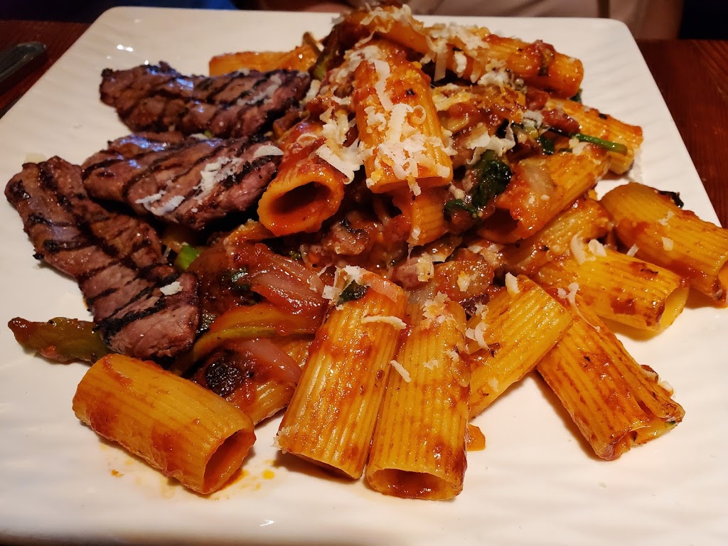 Roccos Plum Tomato | 1068 Islington Ave, Etobicoke, ON M8Z 4R6, Canada | Phone: (416) 234-5555