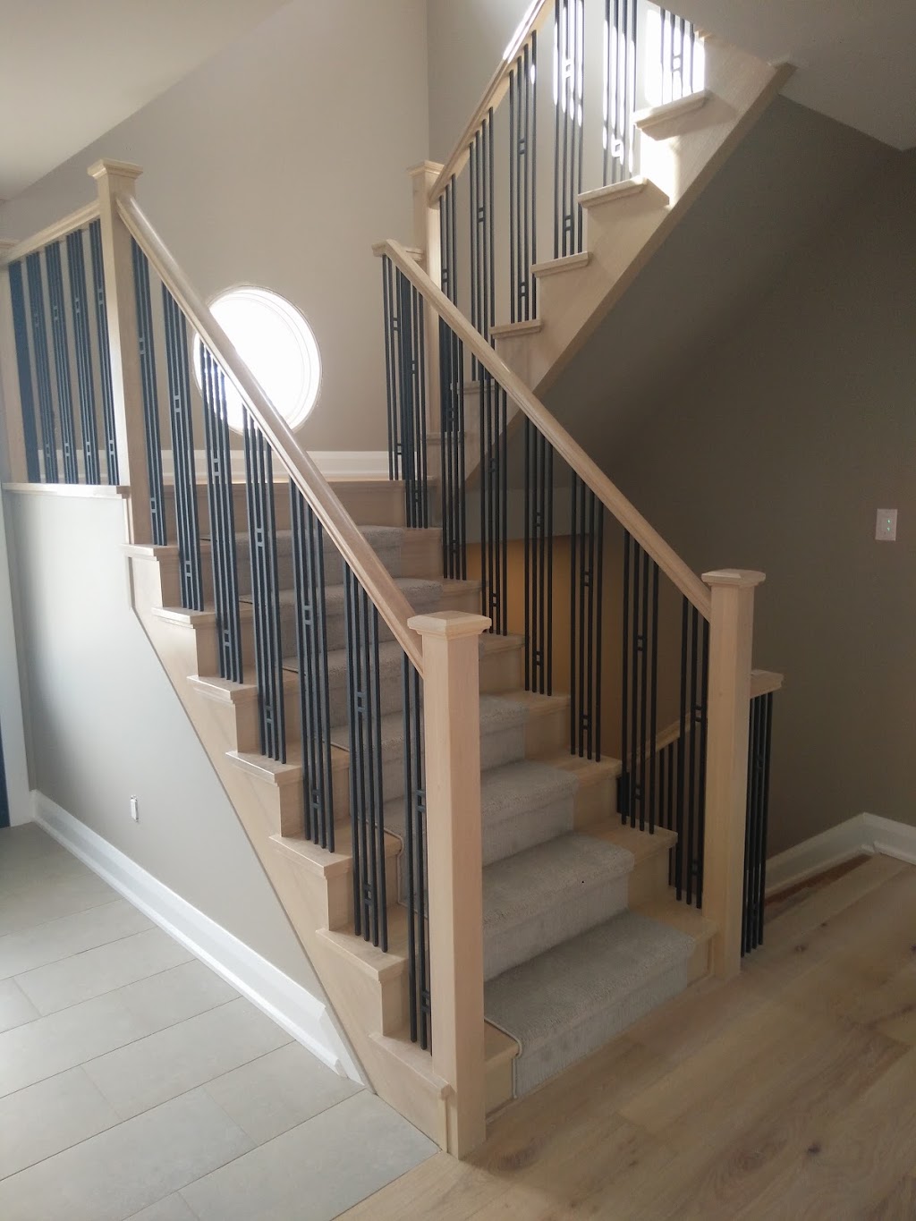 Canotek Binding Inc. | 5370 Canotek Rd #10, Gloucester, ON K1J 9E8, Canada | Phone: (613) 749-0087