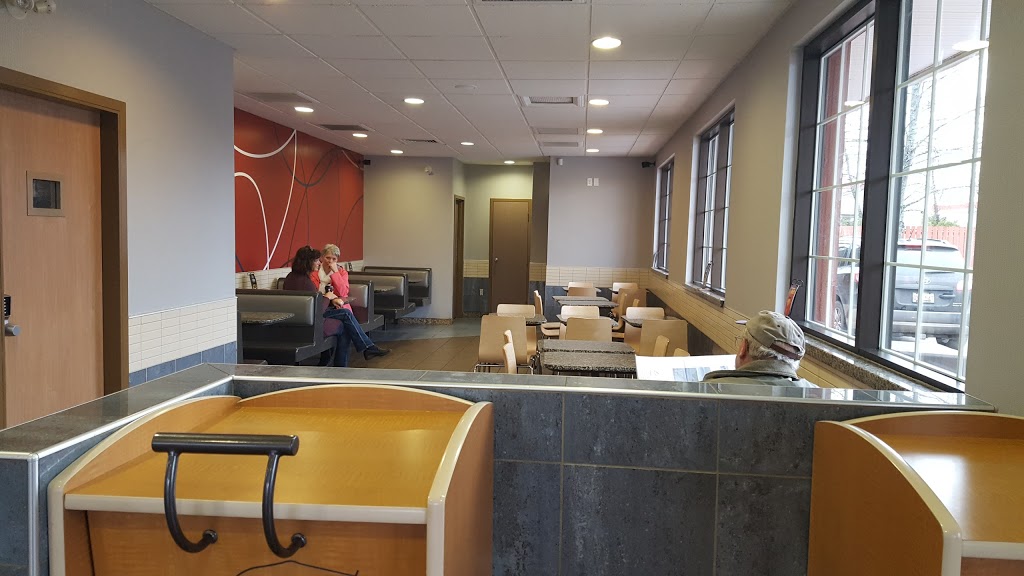 McDonalds | 160 Main St, Sussex, NB E4E 3E2, Canada | Phone: (506) 432-6677