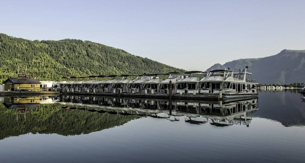 Waterway Houseboat Vacations | 1 Mervyn Rd, Sicamous, BC V0E 2V0, Canada | Phone: (877) 928-3792