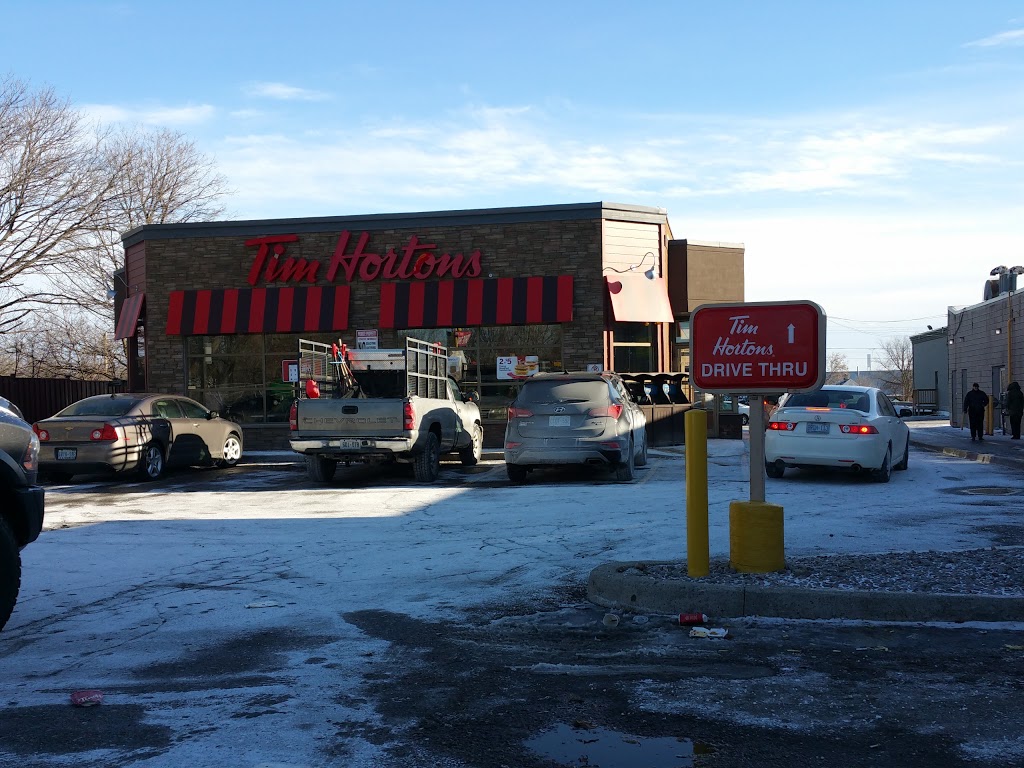 Tim Hortons | 415 Simcoe St S, Oshawa, ON L1H 4J5, Canada | Phone: (905) 579-5368