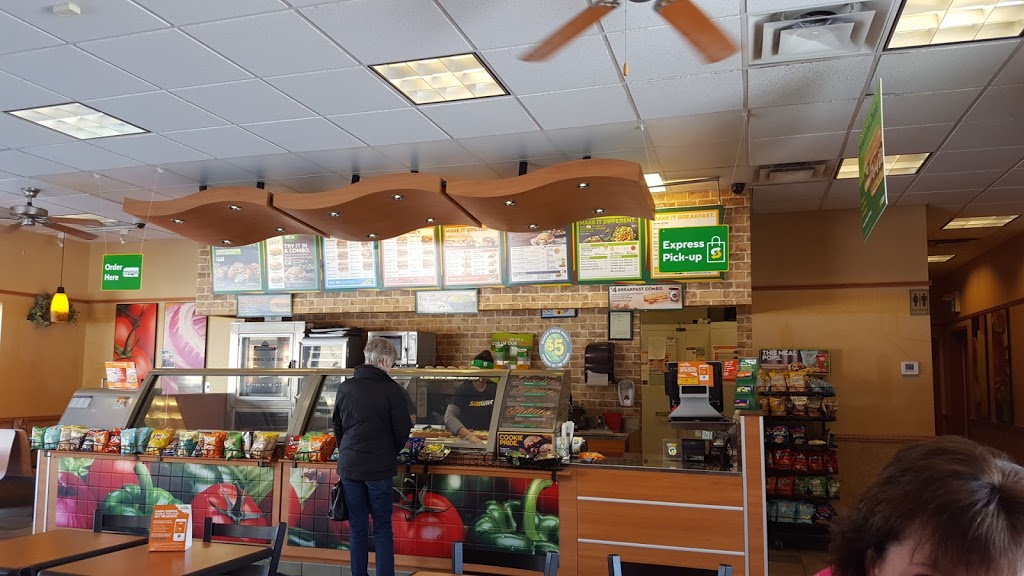 Subway | 493 4 St E, Stonewall, MB R0C 2Z0, Canada | Phone: (204) 467-7148