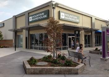 Mountain Warehouse | Toronto Premium Outlets, 13850 Steeles Avenue west, Halton Hills, ON L7G 0J1, Canada | Phone: (905) 636-1880