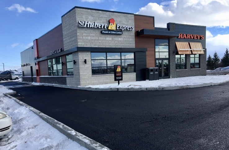 St-Hubert Express Casselman | 16 Industria, Casselman, ON K0A 1M0, Canada | Phone: (613) 764-2280