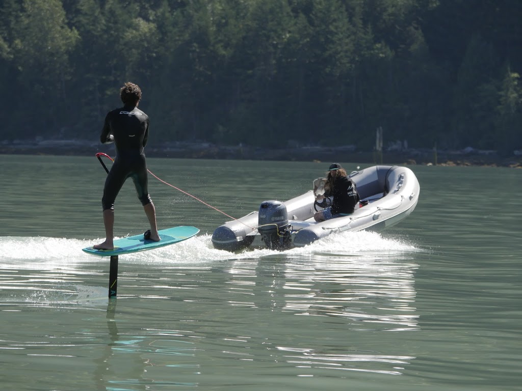 Squamish Watersports | 38124 Loggers Ln, Squamish, BC V8B 0B7, Canada | Phone: (185) 556-95483