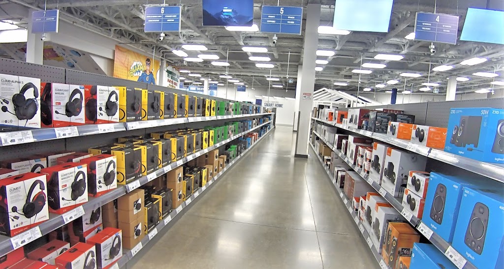 Canada Computers & Electronics | 6600 Yonge St, North York, ON M2M 3X4, Canada | Phone: (416) 733-4481