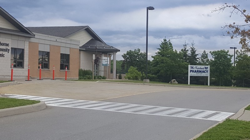McKechnie Pharmacy Ltd | 44 Queen St, Kincardine, ON N2Z 3C1, Canada | Phone: (519) 396-2133