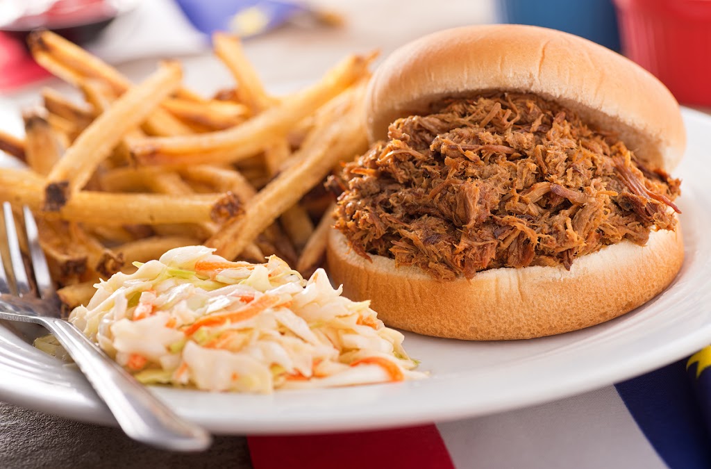 Café lAcadie | 8369 Peggys Cove Rd, Indian Harbour, NS B3Z 3R2, Canada | Phone: (902) 446-7771