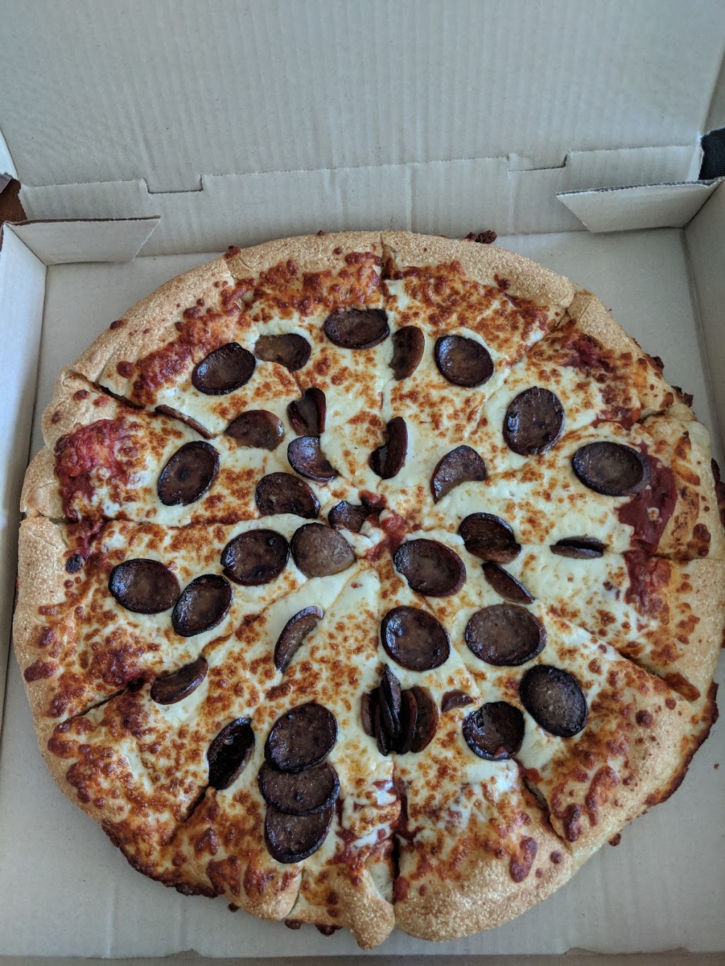 Pizza Hut | 2800 Rue Rachel E, Montréal, QC H2H 1S8, Canada | Phone: (514) 521-4551