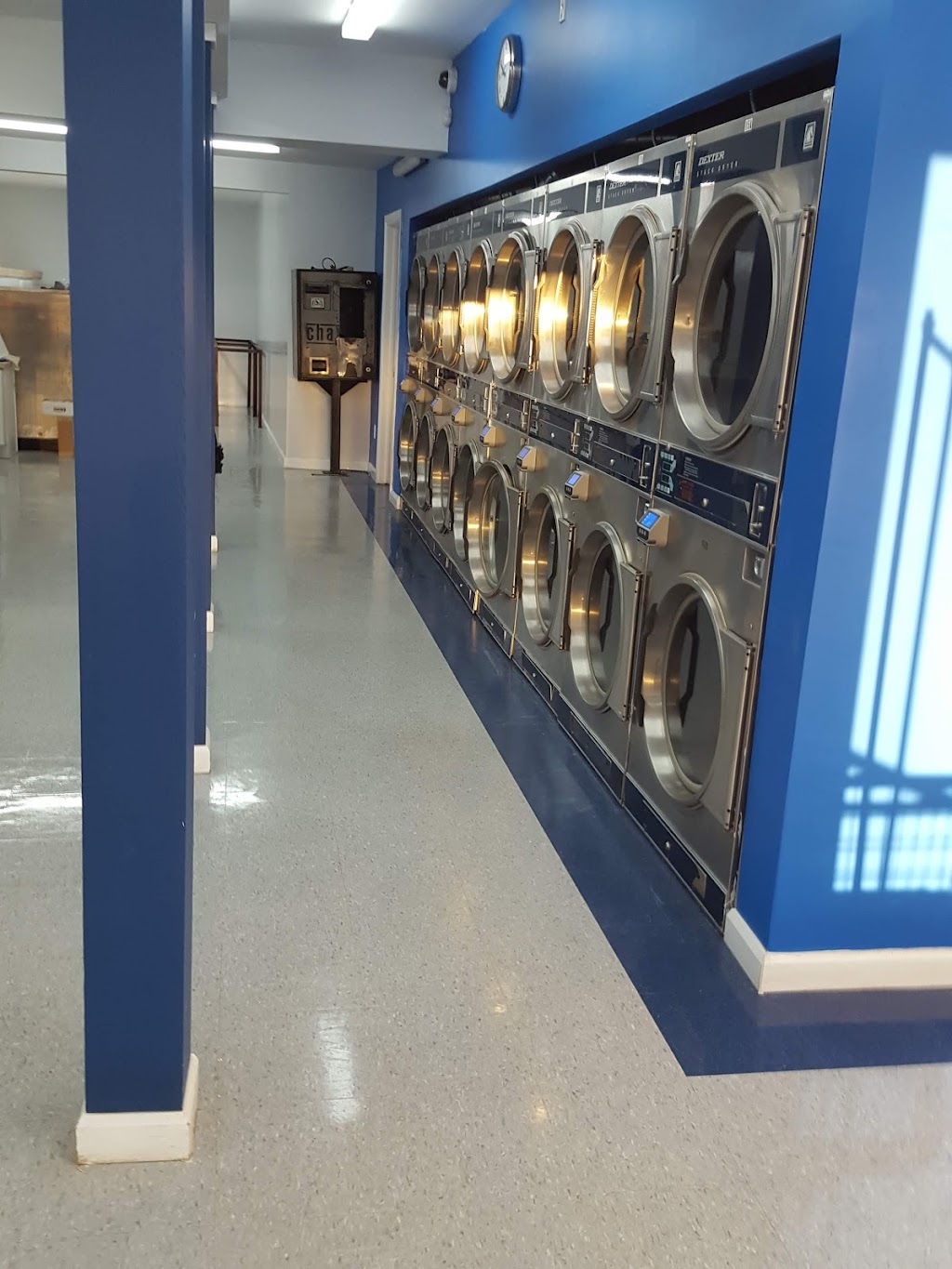 Laundry Central | 69 Lochiel St N, Renfrew, ON K7V 1W1, Canada | Phone: (613) 434-2840